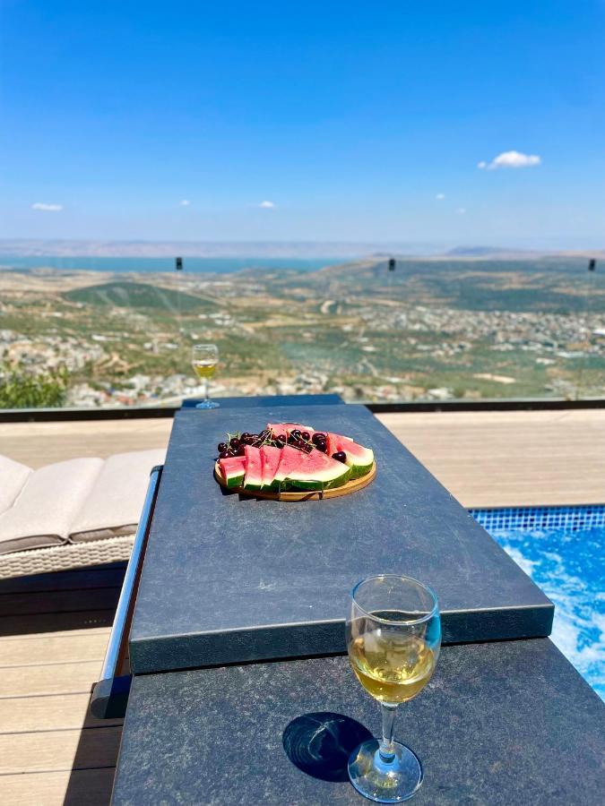 Galilee Hills - Resort & Suites Maghār Exteriör bild