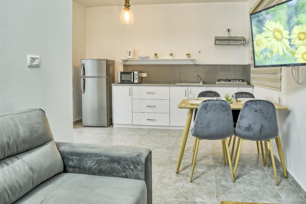 Galilee Hills - Resort & Suites Maghār Exteriör bild
